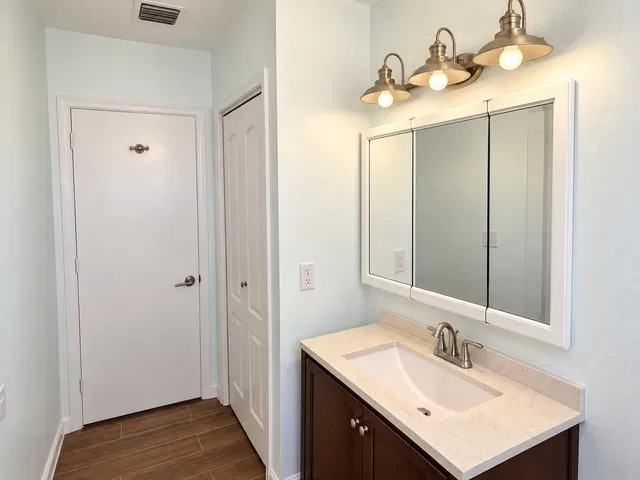 Residence photo 14
