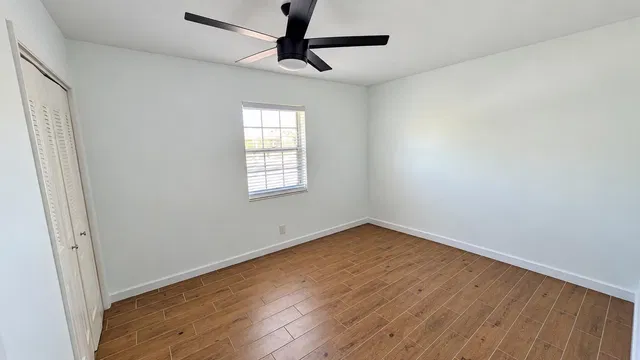 Residence photo 17