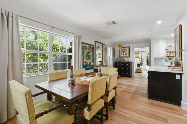 West Palm Beach Residence photo 2