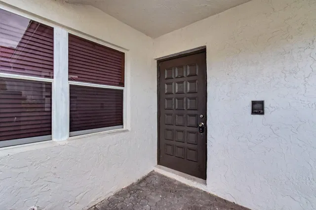Residence photo 6