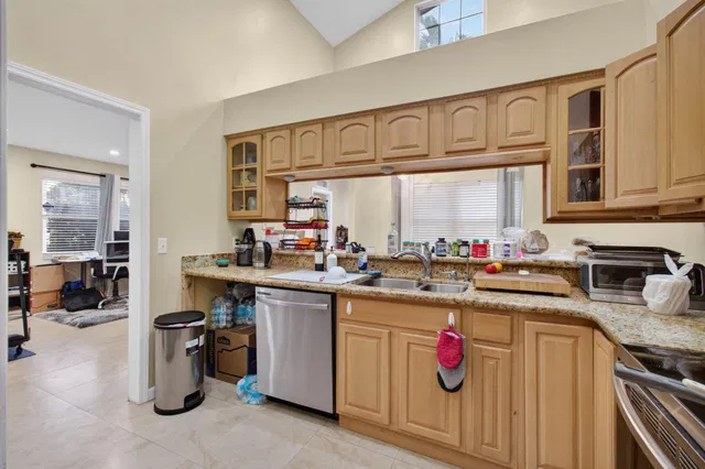 Residence photo 26