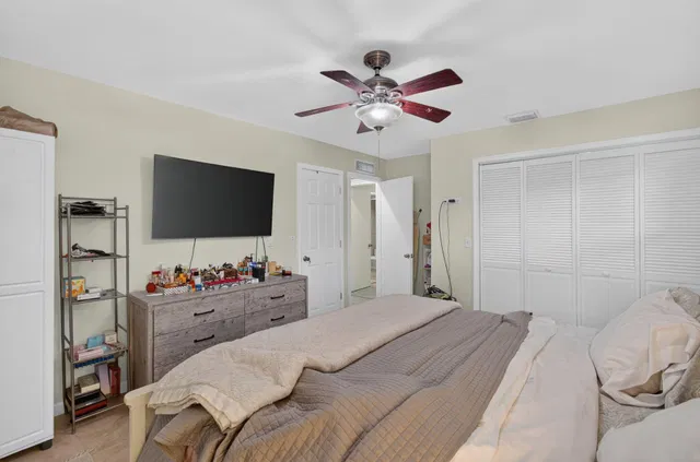 Residence photo 31