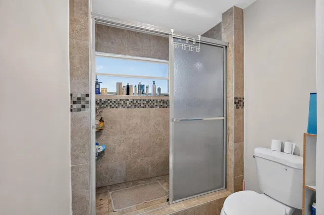 Residence photo 34