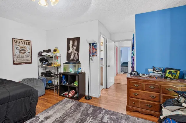  Residence photo 24