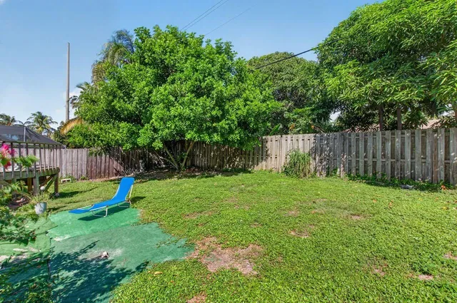 Residence photo 33