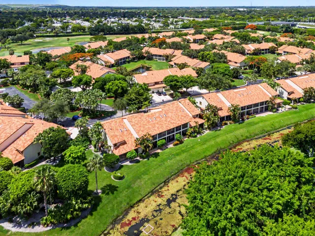 Residence photo 5