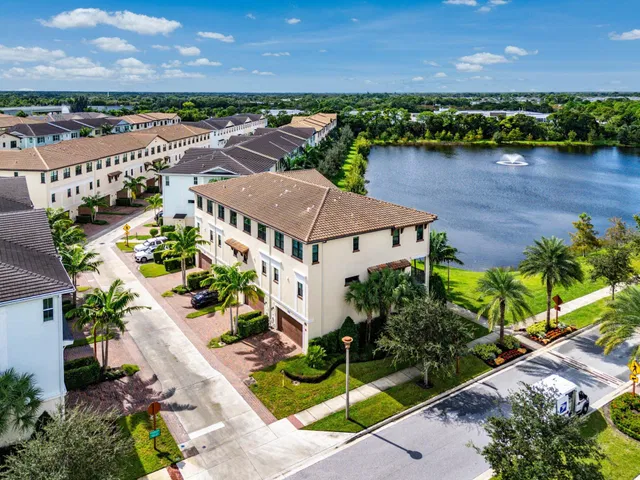 Alton Homes Palm Beach Gardens Residence photo 38