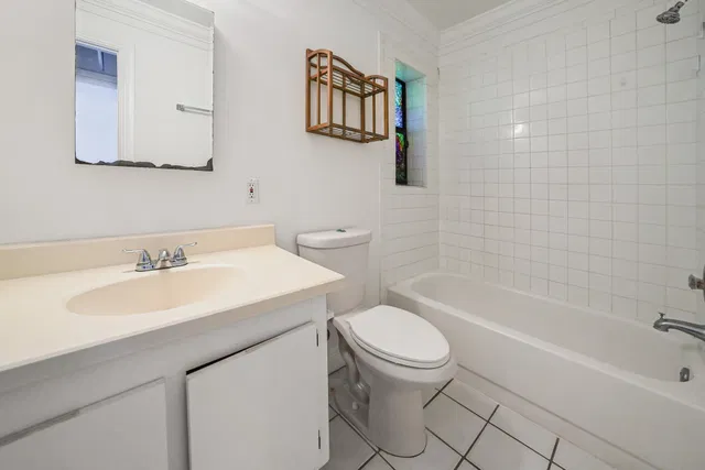  Unit 37c photo 15