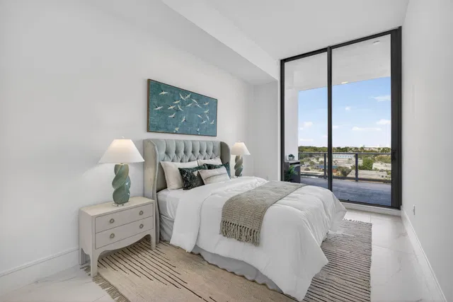 Nautilus 220 Unit 609 photo 42