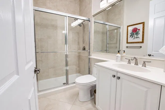 Residence photo 26