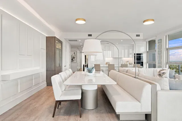 Nautilus 220 Unit 1423 photo 12