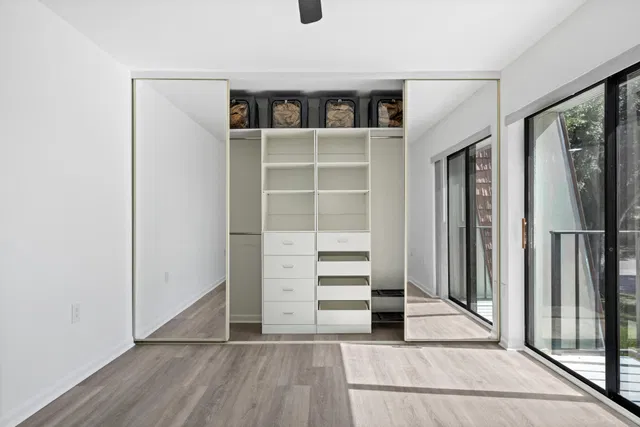 Residence photo 18