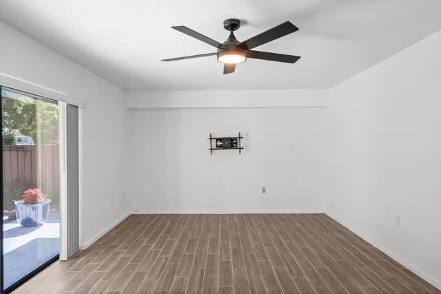 Residence photo 30