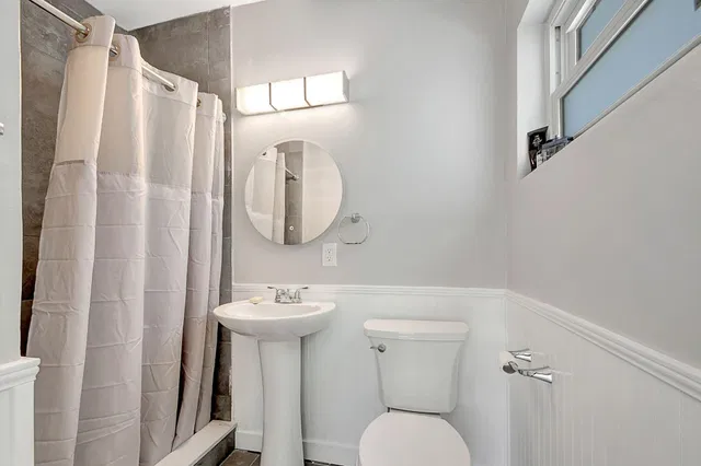 Residence photo 16
