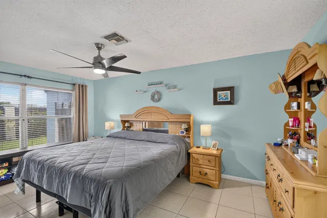  Residence photo 14