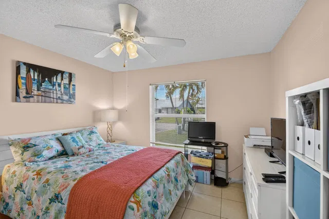  Residence photo 17