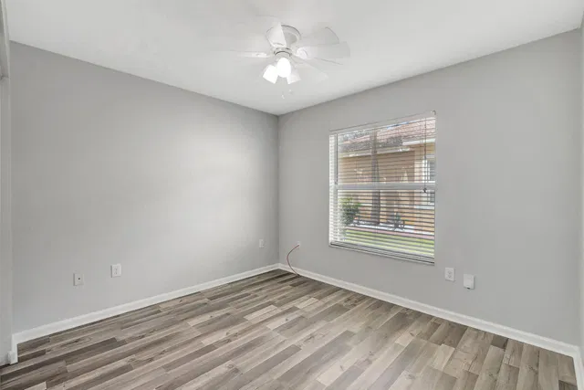  Residence photo 28