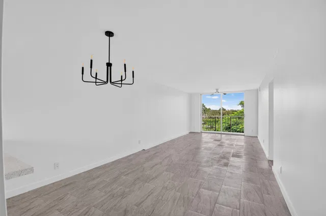 Unit 408 photo 10