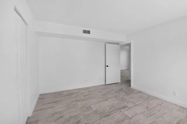 Unit 408 photo 24