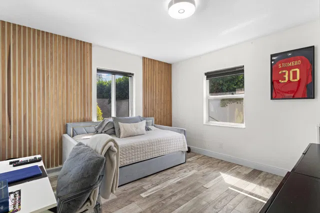 Residence photo 18