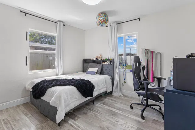 Residence photo 21