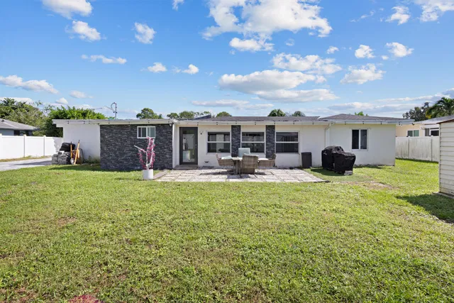 Residence photo 23