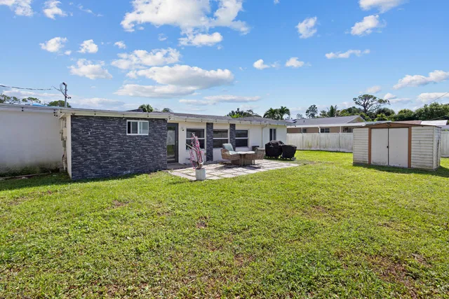 Residence photo 26