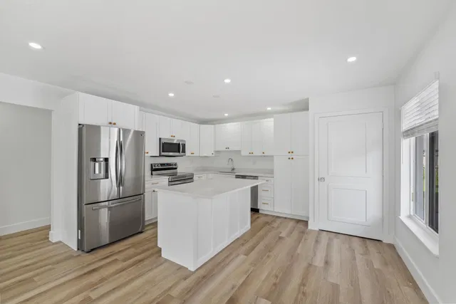 Palm Beach Shores Unit 2 photo 2
