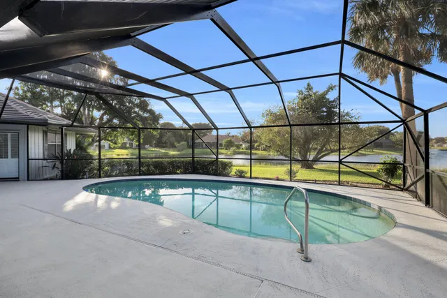 Heritage Oaks Residence photo 15