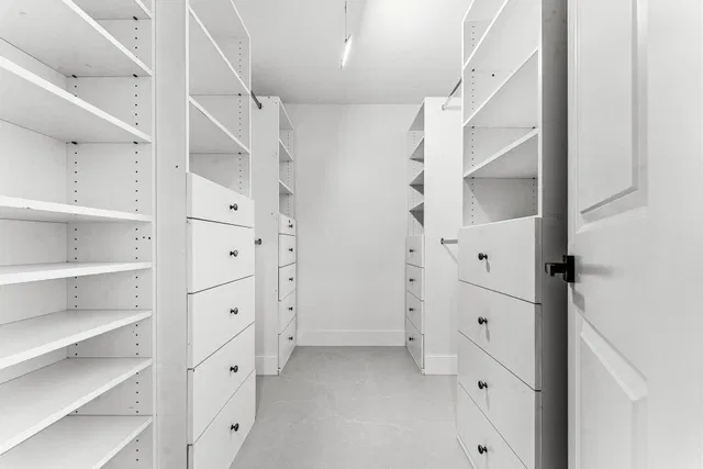 Residence photo 12