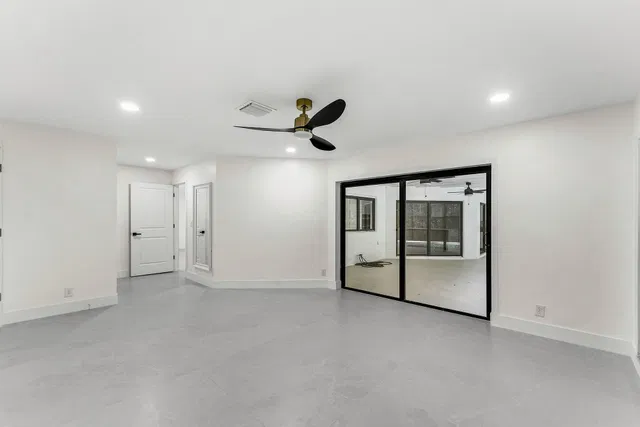 Residence photo 13