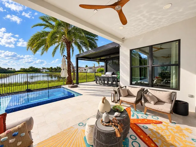 Boca Bridges Residence photo 79