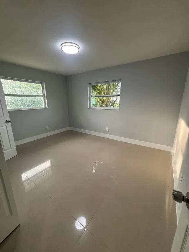 Residence photo 11