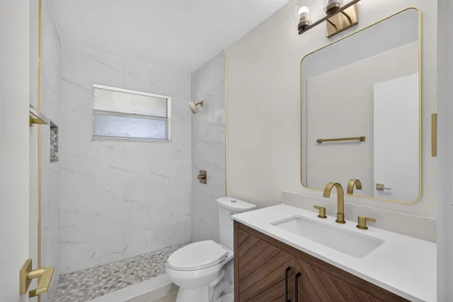 Residence photo 18