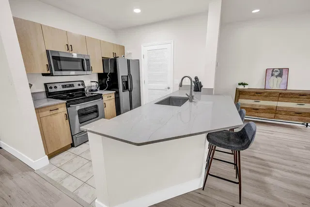 Residence photo 5