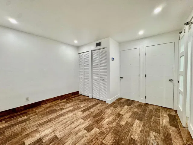 Residence photo 5
