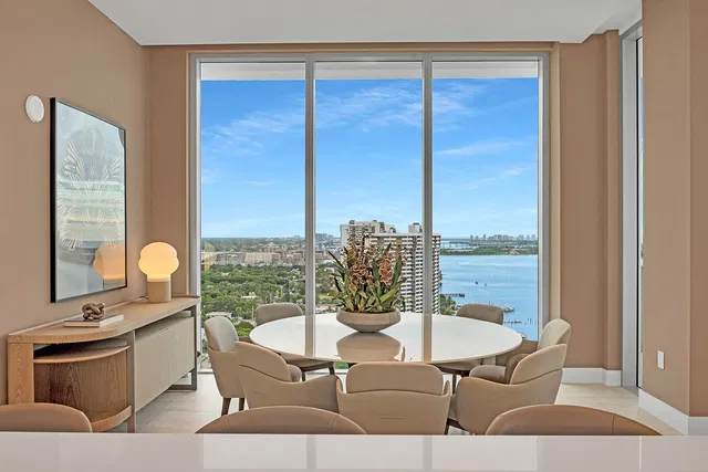 Alba Palm Beach Unit 2101 photo 17