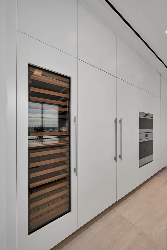 Alba Palm Beach Unit 2101 photo 24