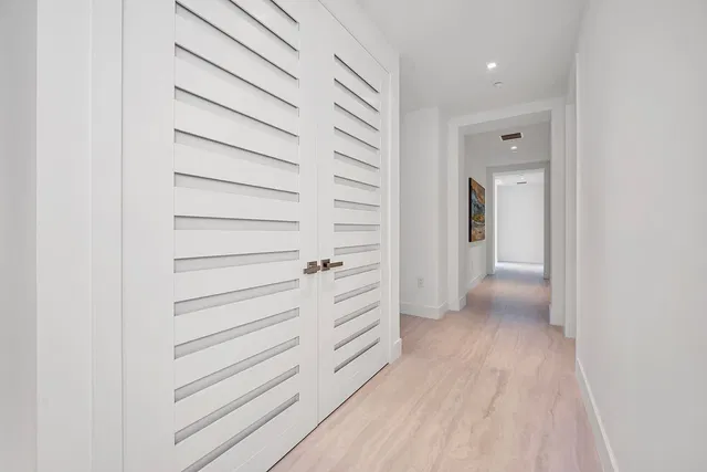 Alba Palm Beach Unit 2101 photo 29