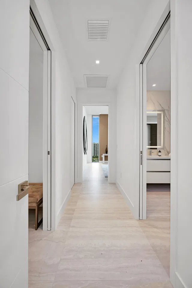 Alba Palm Beach Unit 2101 photo 30