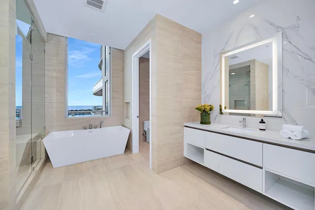 Alba Palm Beach Unit 2101 photo 36