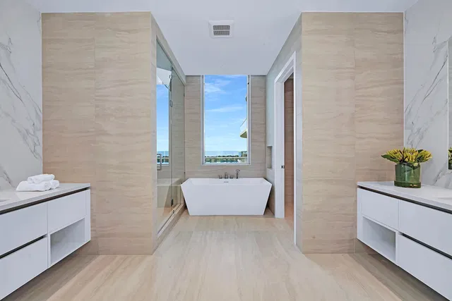 Alba Palm Beach Unit 2101 photo 38