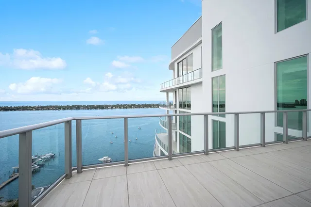 Alba Palm Beach Unit 2101 photo 47