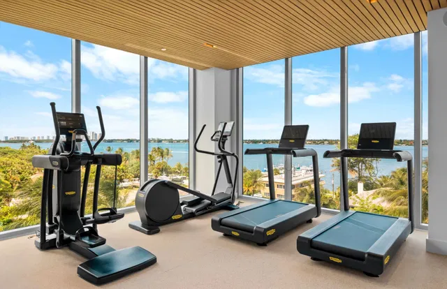 Alba Palm Beach Unit 2101 photo 59