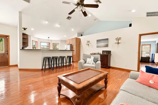  Residence photo 7
