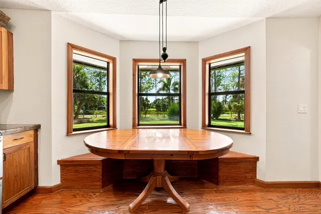  Residence photo 12