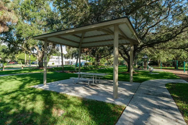Residence photo 13