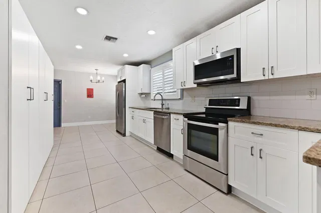 Residence photo 9