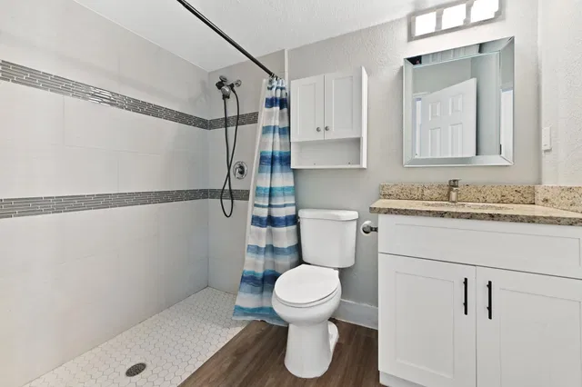 Residence photo 13