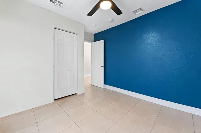 Residence photo 15
